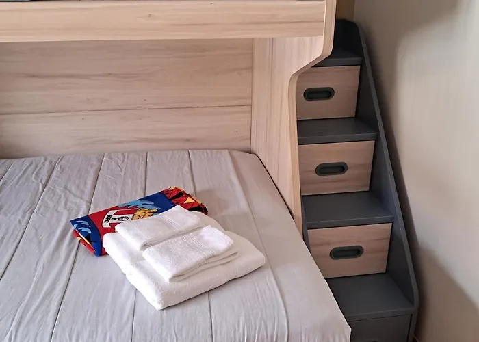 Tatil Evi Beachfront In *